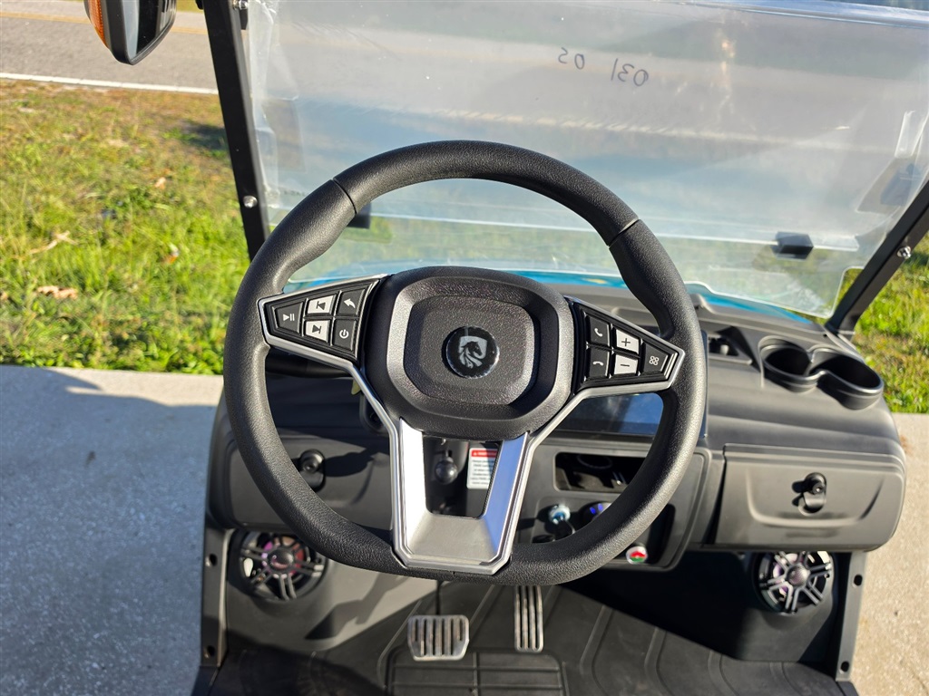 2027 AXIOS Rogue E42L